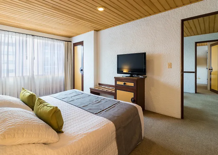 Ayenda 1073 Suites Real 97